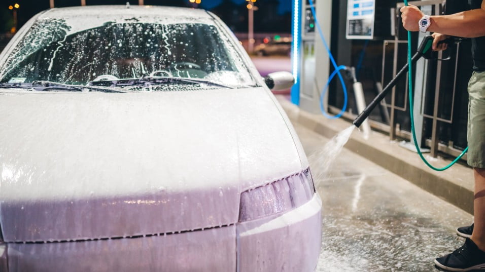 What are the advantages and disadvantages of a self-service car wash